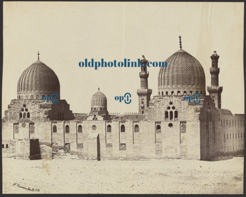 Cairo: Mosque of Sultan Barkhur 1860