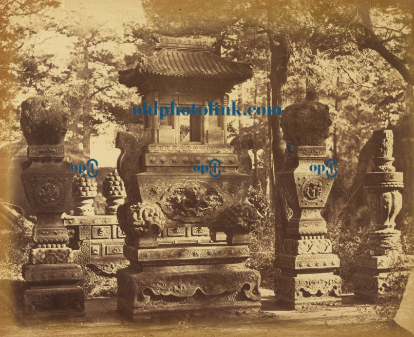 Interior of the Tomb at the Depot near Pekin, October 1860