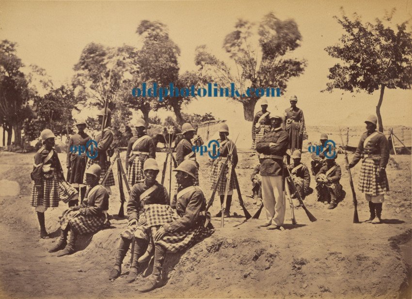 The Amir Yakub Khan's Highlanders in Group 1879