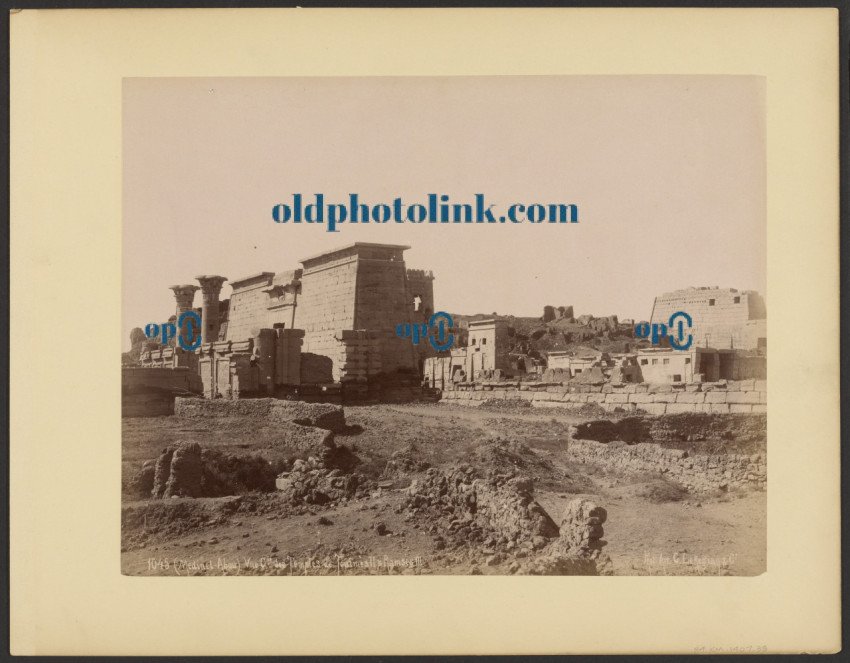 (Medinet Abou) General View of the Temples of Thutmose II & Ramses III 1870