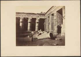 Inner view of the East side of the Second Court at the Palace of Rhamses Meiamoun, Medinet Habu 1860